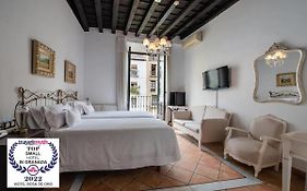 Hotel Rosa De Oro